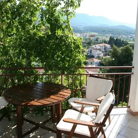 Affittacamere Mladina Jelsa (Hvar)